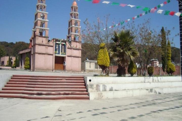 Iglesia de San Nicolás Tlazala 