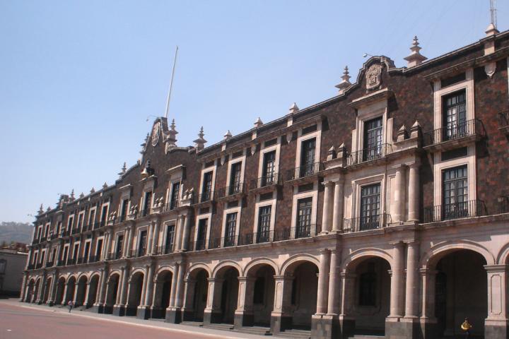 Fachada de Palacio de Gobierno. 